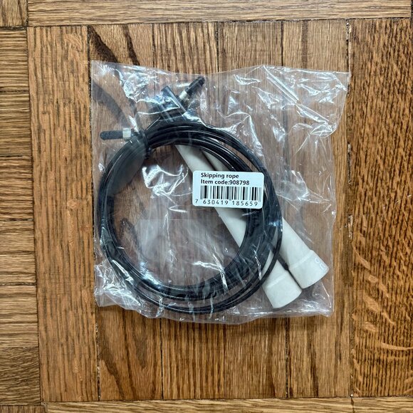 Jump Rope - NWT - Picture 1 of 1